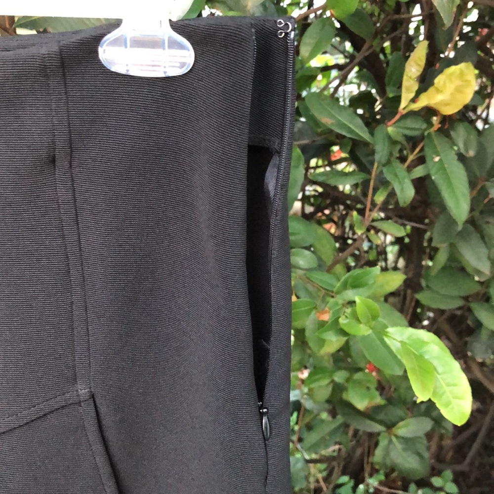 INC Black Asymmetrical Ruffle Short Stretch Skirt Cute & Flirty! Size 2 - Picture 6 of 8